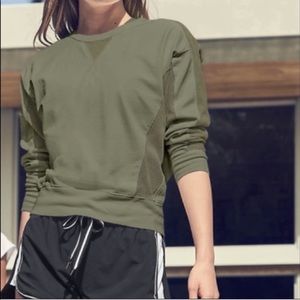 Athleta Olive Green Long Sleeve Cruise Sweatshirt Size M